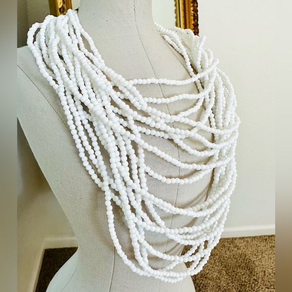 Vintage RARE Signed LES BERNARD White Runway Necklace - Picture 5 of 17